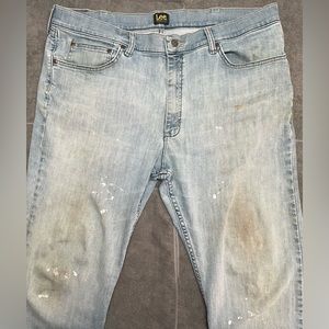 Lee Classic Fit Cotton Straight Cut Blue Jeans. Size 40x32